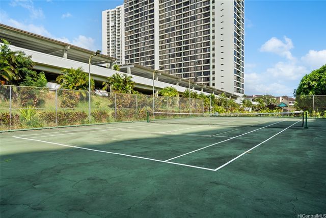 98-402 Koauka Loop 2313, Aiea, HI 96701