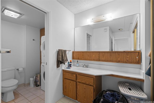 98-402 Koauka Loop 2313, Aiea, HI 96701