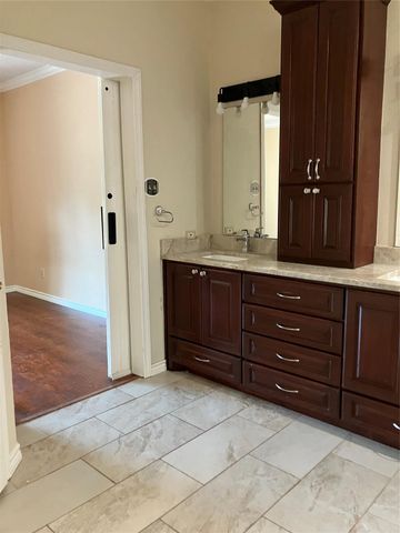 5311 Shady Maple Drive, Houston, TX 77339