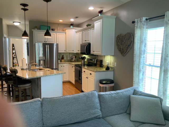42 St Annes Court, Somerset, KY 42503