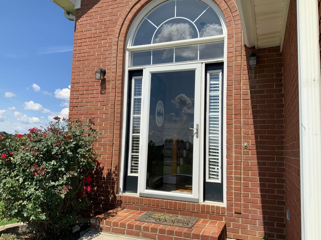42 St Annes Court, Somerset, KY 42503