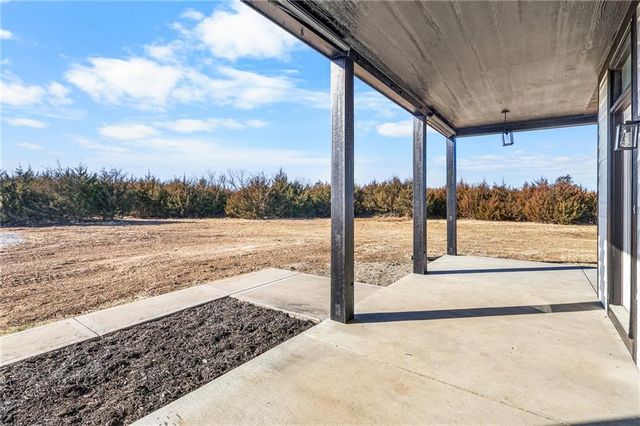 37655 Osawatomie Road, Osawatomie, KS 66064