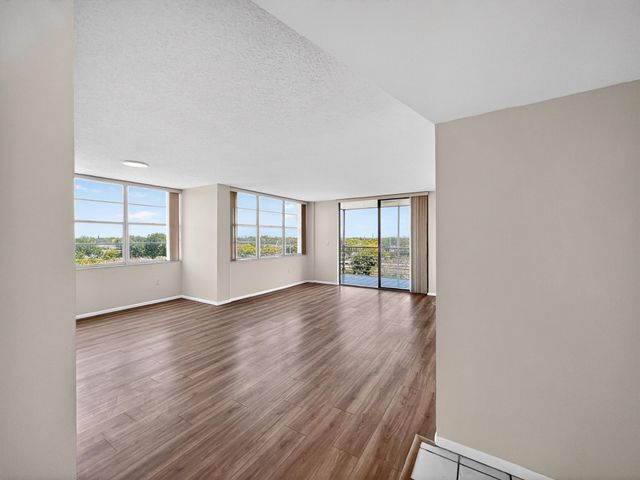 1200 Saint Charles Place 619, Pembroke Pines, FL 33026