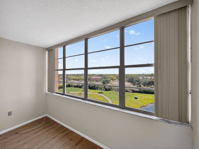 1200 Saint Charles Place 619, Pembroke Pines, FL 33026