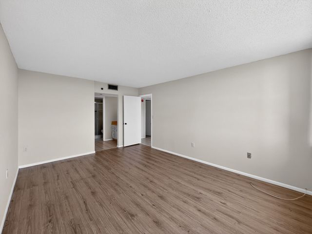1200 Saint Charles Place 619, Pembroke Pines, FL 33026