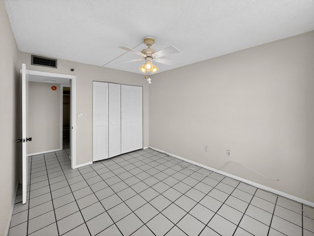 1200 Saint Charles Place 619, Pembroke Pines, FL 33026