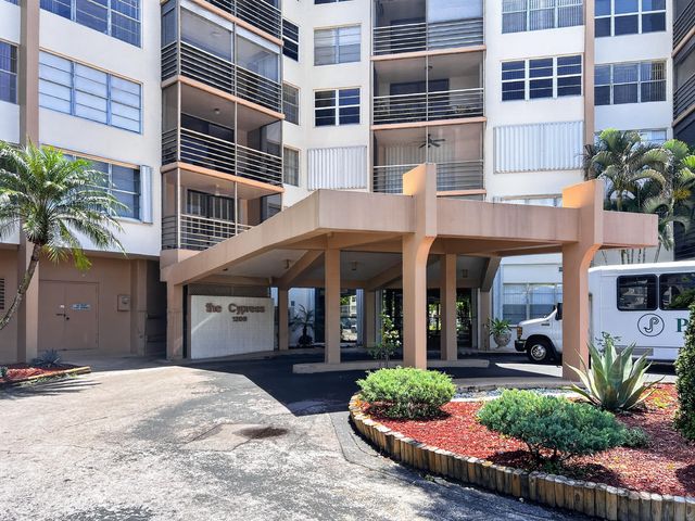 1200 Saint Charles Place 619, Pembroke Pines, FL 33026