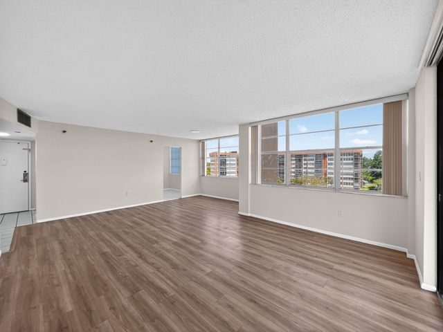 1200 Saint Charles Place 619, Pembroke Pines, FL 33026