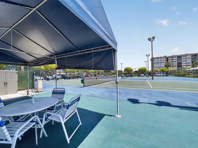 1200 Saint Charles Place 619, Pembroke Pines, FL 33026