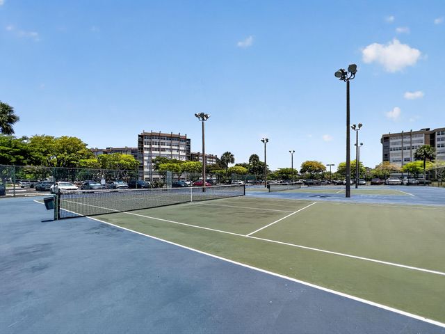 1200 Saint Charles Place 619, Pembroke Pines, FL 33026