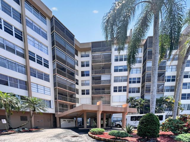 1200 Saint Charles Place 619, Pembroke Pines, FL 33026