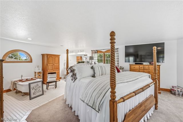 2628 State Route 534, Southington, OH 44470