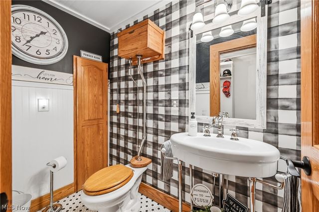 2628 State Route 534, Southington, OH 44470