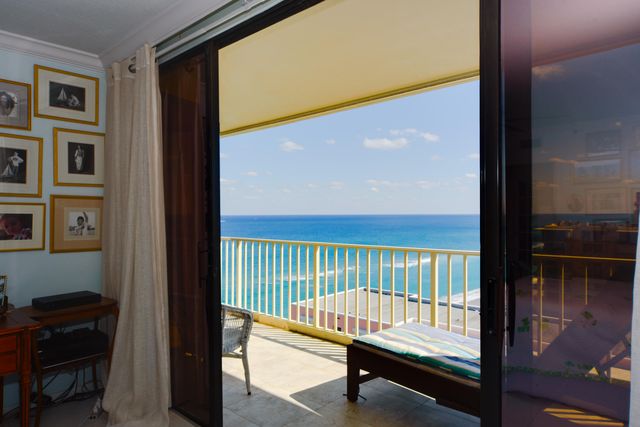 2917 S Ocean Boulevard 1104, Highland Beach, FL 33487