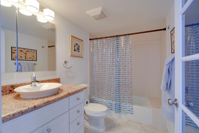 2917 S Ocean Boulevard 1104, Highland Beach, FL 33487