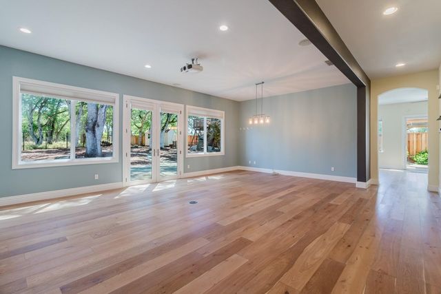 216 Tail Race Ct, Roseville, CA 95747