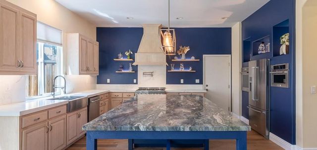 216 Tail Race Ct, Roseville, CA 95747