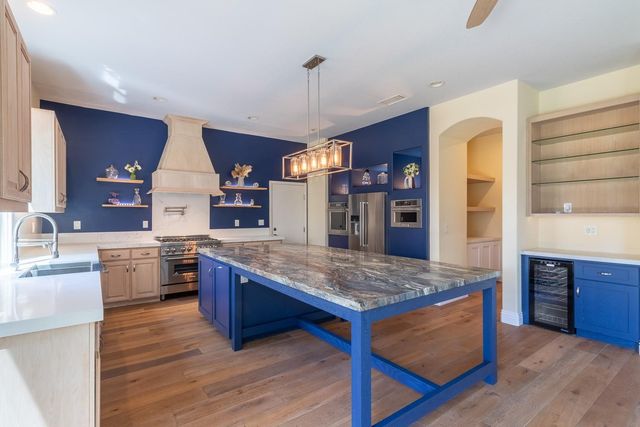 216 Tail Race Ct, Roseville, CA 95747