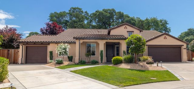 216 Tail Race Ct, Roseville, CA 95747