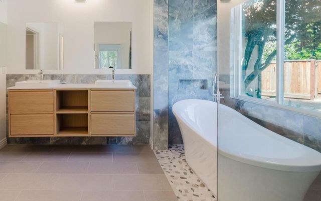 216 Tail Race Ct, Roseville, CA 95747