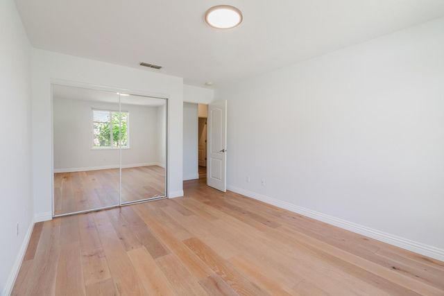 216 Tail Race Ct, Roseville, CA 95747