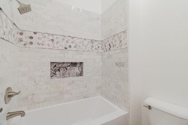 216 Tail Race Ct, Roseville, CA 95747