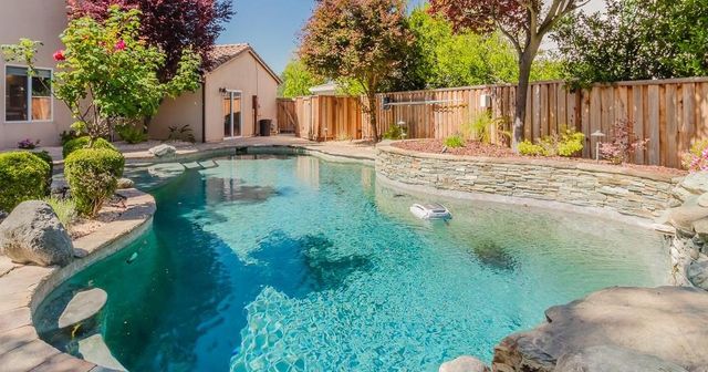 216 Tail Race Ct, Roseville, CA 95747