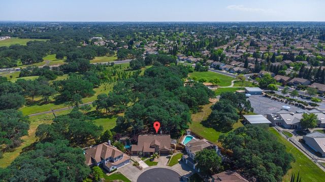 216 Tail Race Ct, Roseville, CA 95747