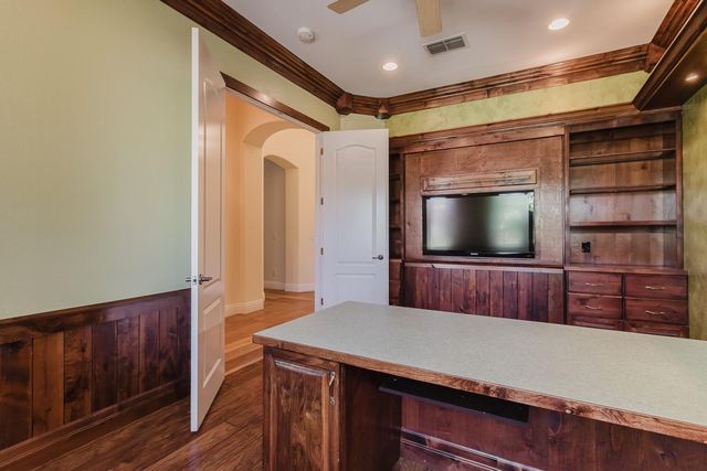 216 Tail Race Ct, Roseville, CA 95747