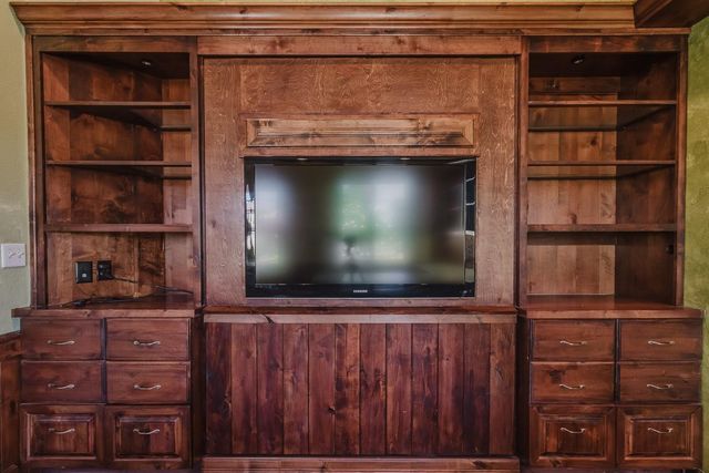 216 Tail Race Ct, Roseville, CA 95747