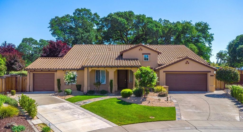 216 Tail Race Ct, Roseville, CA 95747