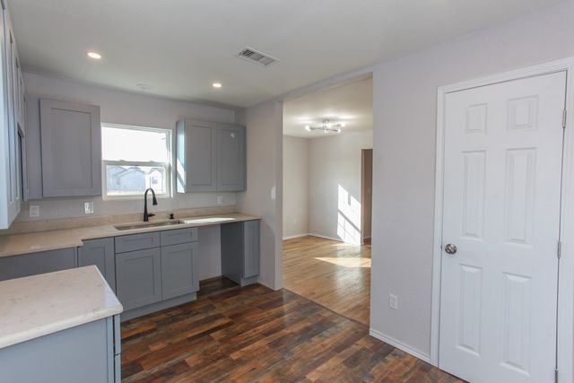 803 Rosemont Dr, Big Spring, TX 79720