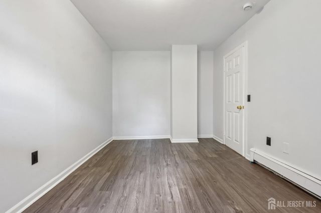 219 Seaman Street, New Brunswick, NJ 08901