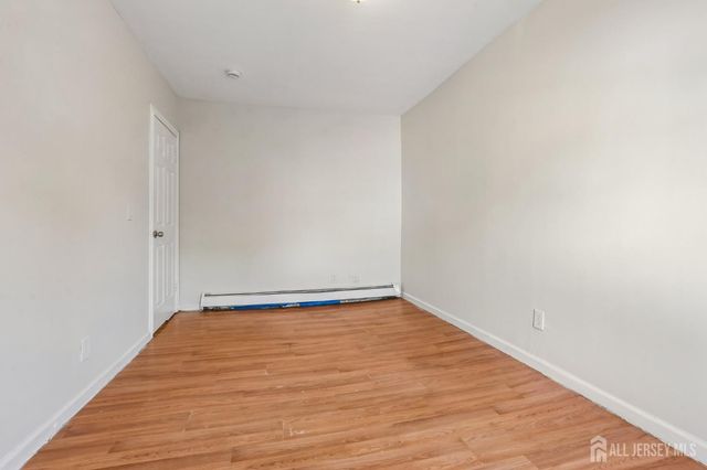 219 Seaman Street, New Brunswick, NJ 08901