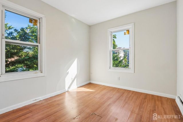 219 Seaman Street, New Brunswick, NJ 08901