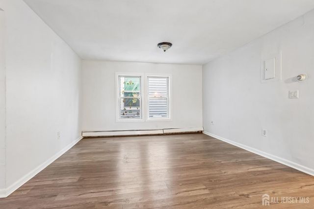 219 Seaman Street, New Brunswick, NJ 08901