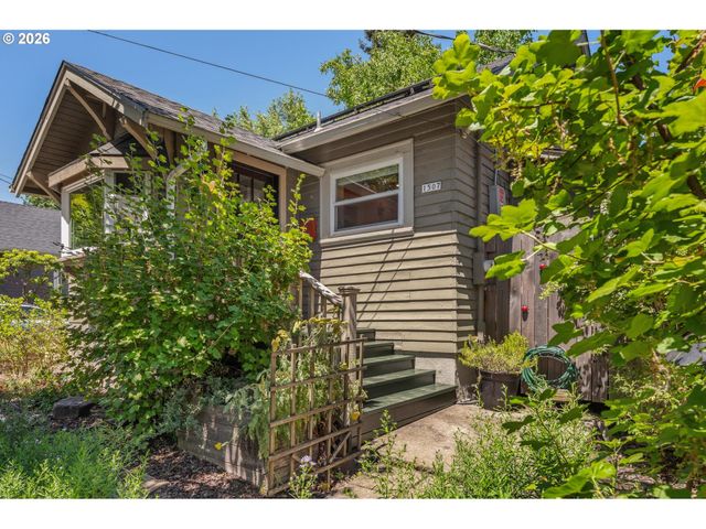1507 N WATTS St, Portland, OR 97217