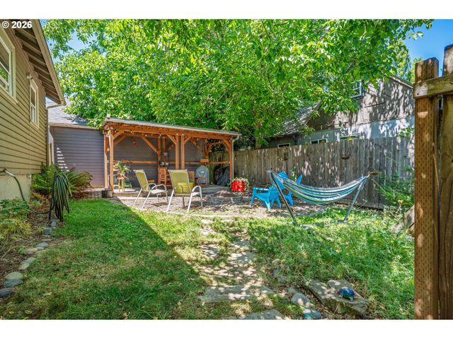 1507 N WATTS St, Portland, OR 97217