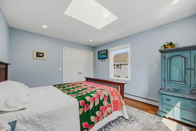 30 Glenmere Avenue, Florida, NY 10921