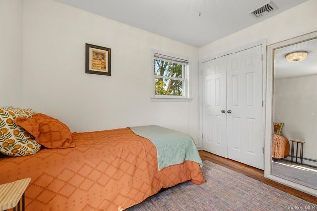 30 Glenmere Avenue, Florida, NY 10921