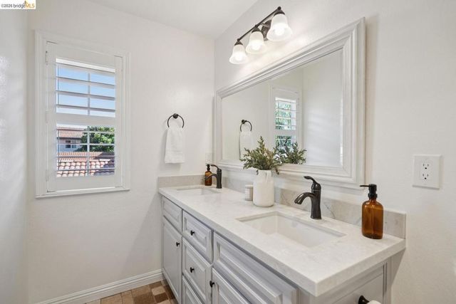 3171 Payne AVE APT 56, San Jose, CA 95117