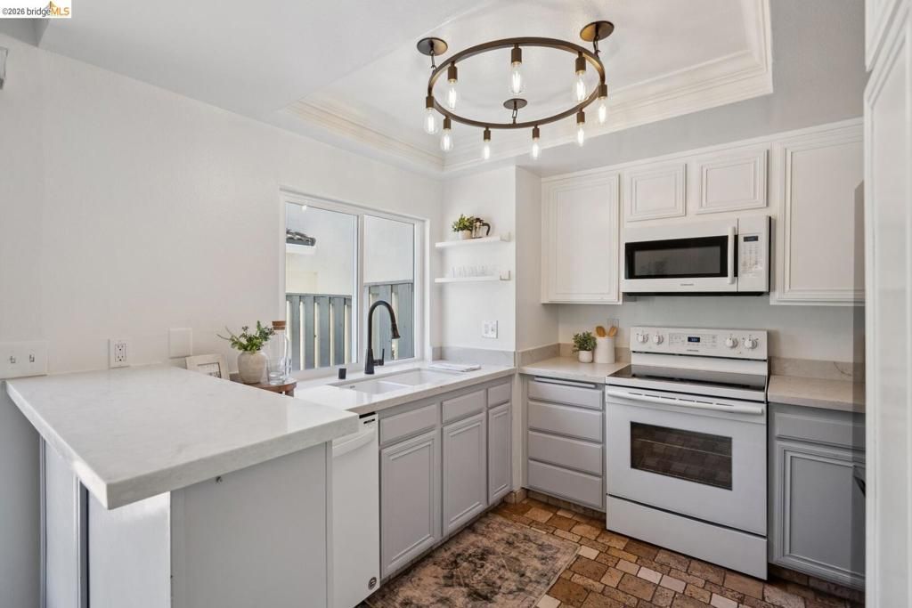Image 34 of property listing at 3171 Payne AVE APT 56, San Jose, CA 95117