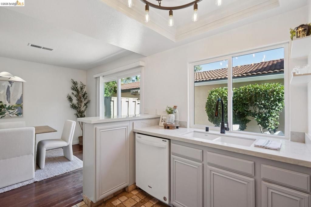 Image 35 of property listing at 3171 Payne AVE APT 56, San Jose, CA 95117