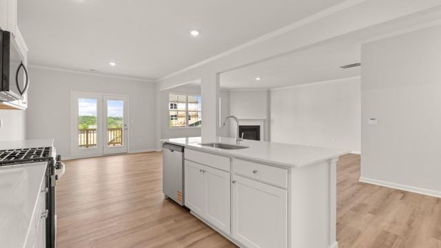 28 Capital Court, Braselton, GA 30517