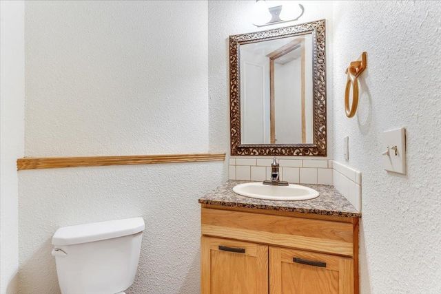 5159 N Remington, Bel Aire, KS 67226