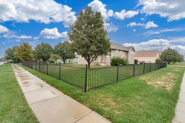 5159 N Remington, Bel Aire, KS 67226