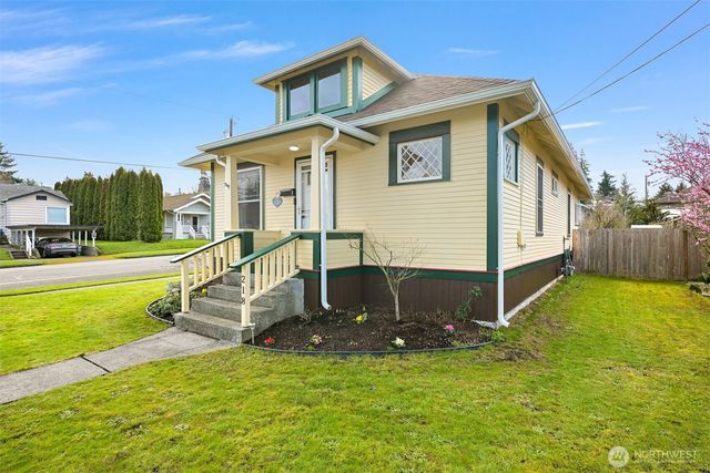 218 Evergreen Street, Mount Vernon, WA 98273