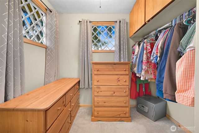 218 Evergreen Street, Mount Vernon, WA 98273