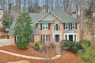 511 Deer Run Way, Woodstock, GA 30189