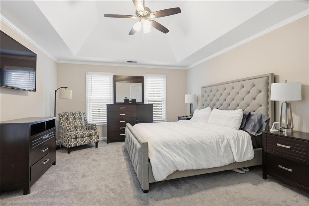 Image 14 of property listing at 511 Deer Run Way, Woodstock, GA 30189